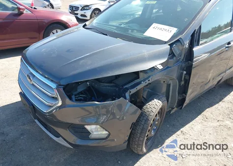 2018 Ford Escape Se из США, поврежденный, VIN 1FMCU9GD4JUD06445